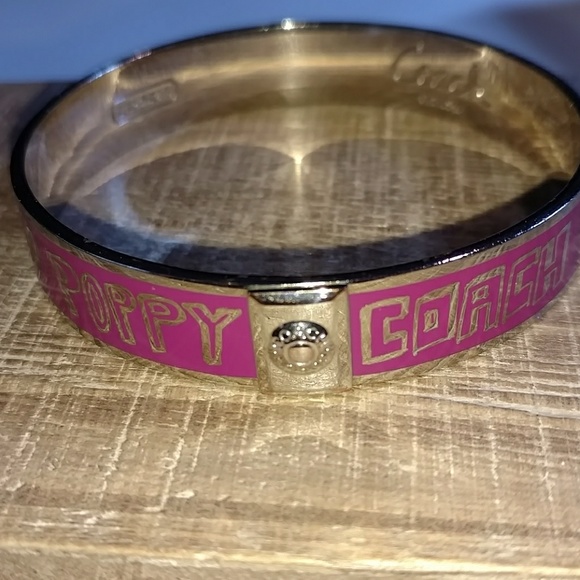 COACH POPPY HEART BANGLE BRACELET - Picture 2 of 8